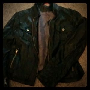Fo leather jacket.